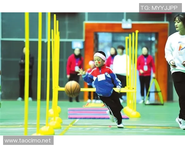 重庆滑板队与武汉滑板队赛后复盘分析灵活性表现及战术对比