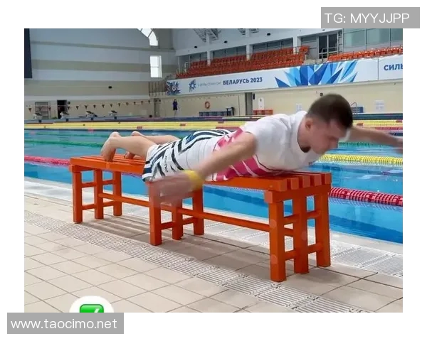 蝶泳训练中常见错误及其纠正方法解析与技巧提升建议