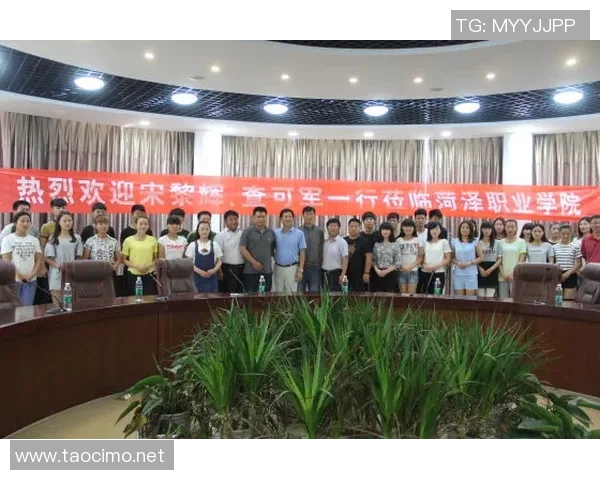 中国足球明星杨昊然近期动态与职业发展分析